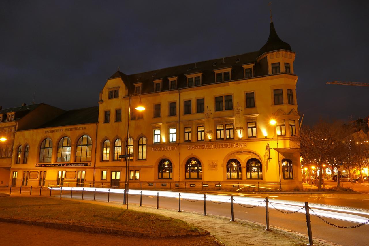 Hotel Kaiserhof Radeberg Exterior foto